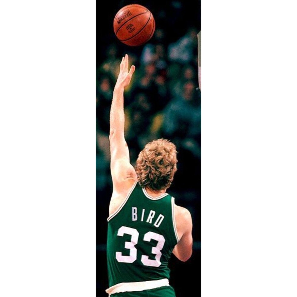 Larry Bird (Mitch/Ness)-(Celtics)-(85-86)-(Jersey)-(Green)-(L)-(New Cond.)-$100 - Picture 6 of 12